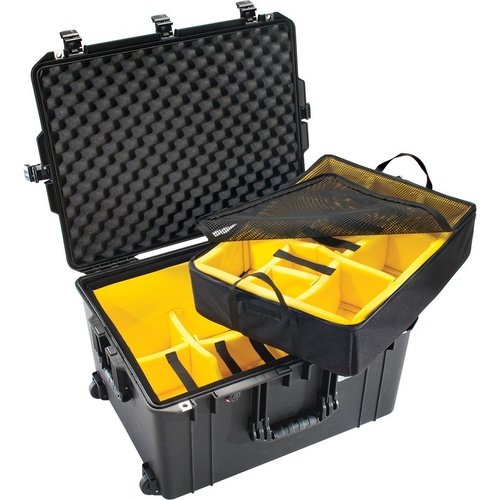 Pelican 1637 Air Case - With Padded Dividers (Black)